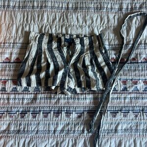 Striped Linen Blend Women's Shorts